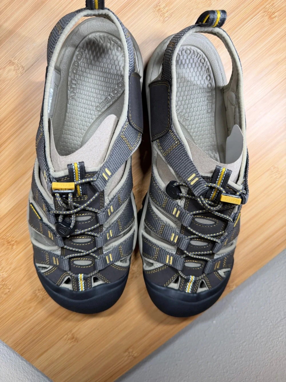 KEEN Newport H2 Men's Raven Aluminum Water Hiking Sandals Size 14 NIB